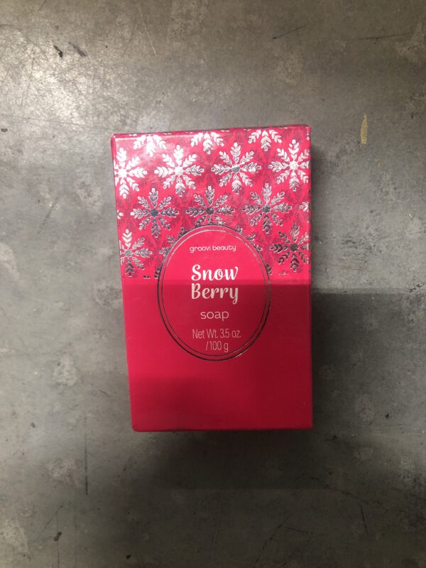 Groovi beauty snow berry soap 3.5oz