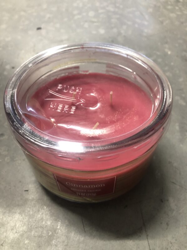 Cinnamon scented candle 11oz