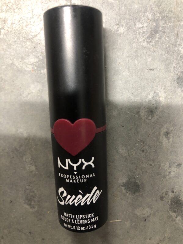 Nyx suede matte lipstick - sweet tooth