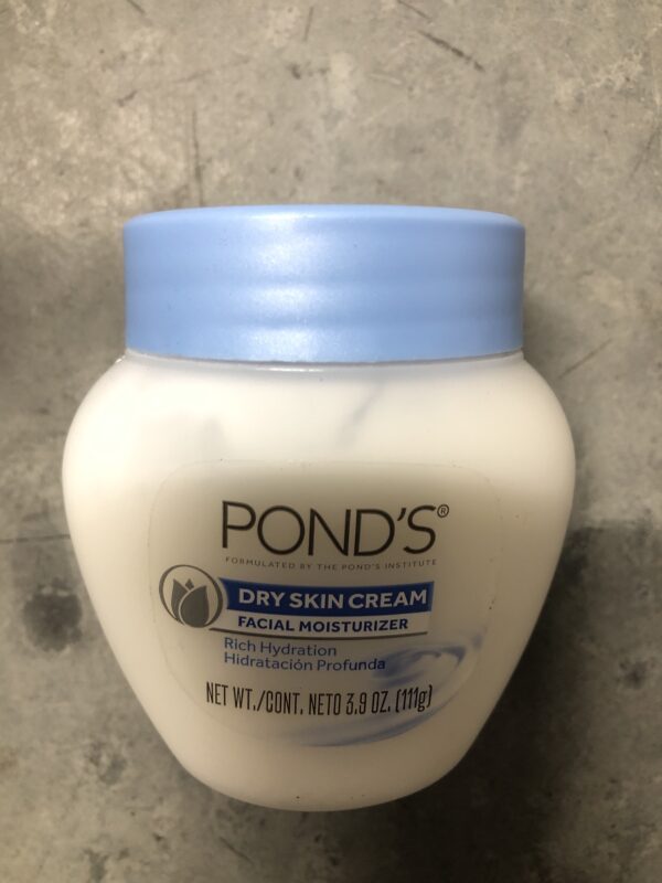 Ponds dry skin cream facial moisturizer 3.9oz