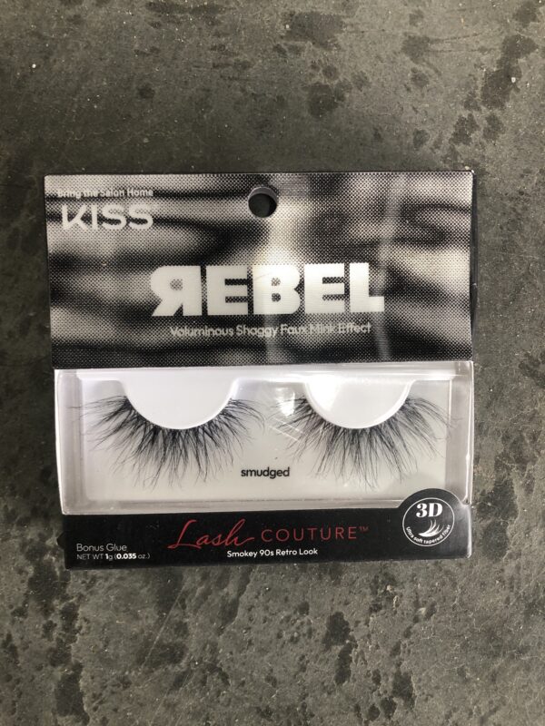 Kiss Rebel lashes