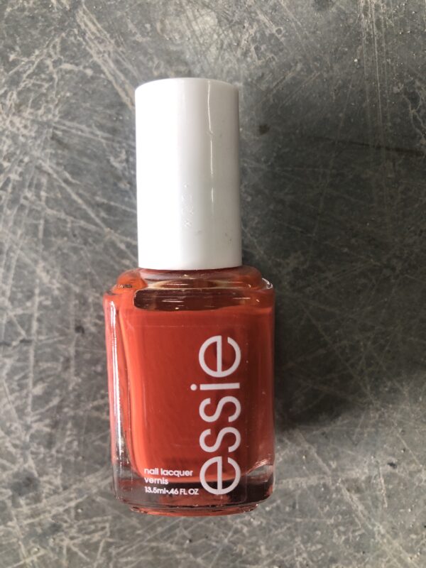 Essie nail lacquer - 601 yes i canyon