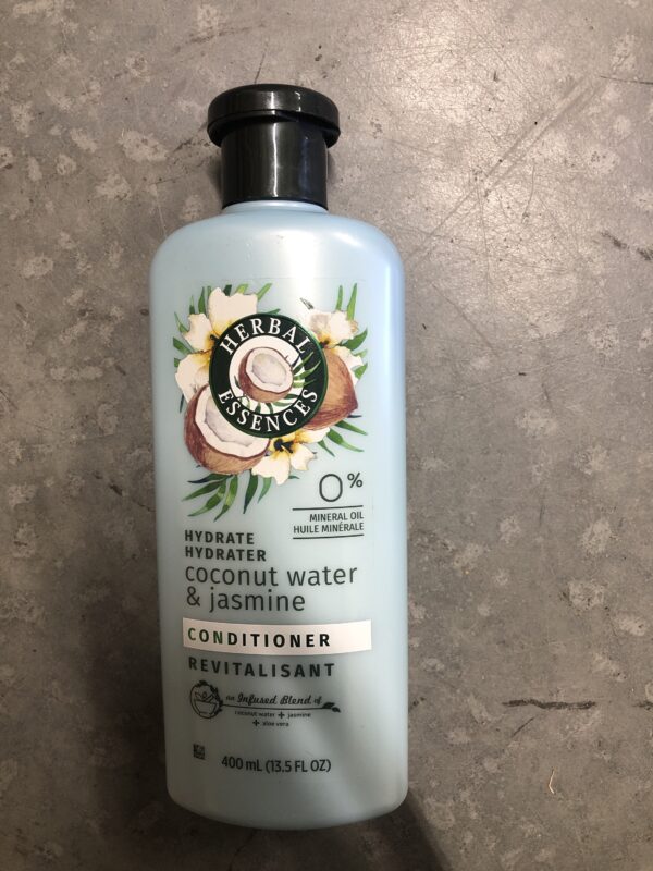 Herbal Essences coconut water & jasmine conditioner 13.5oz