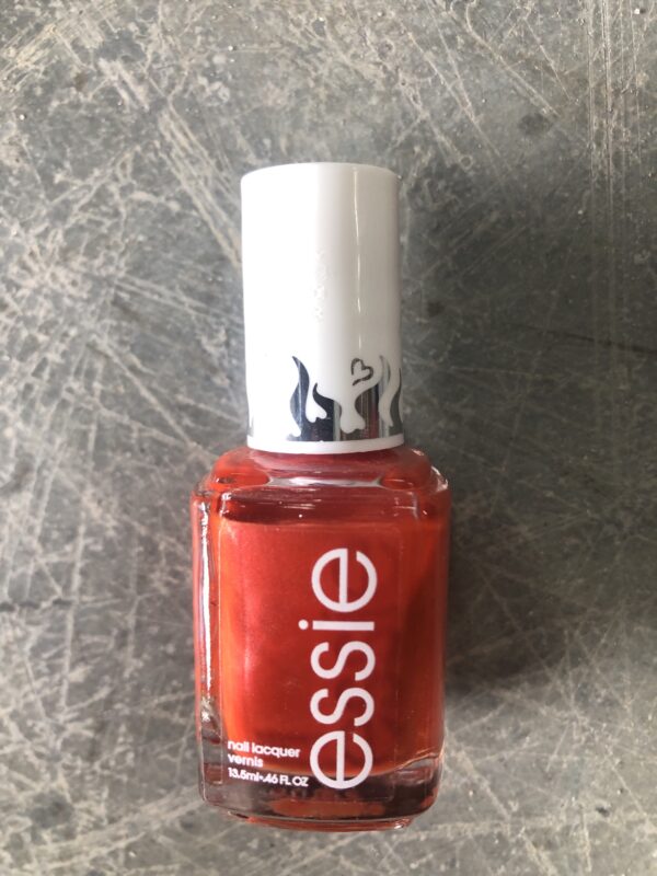 Essie nail lacquer - 1766 u wish