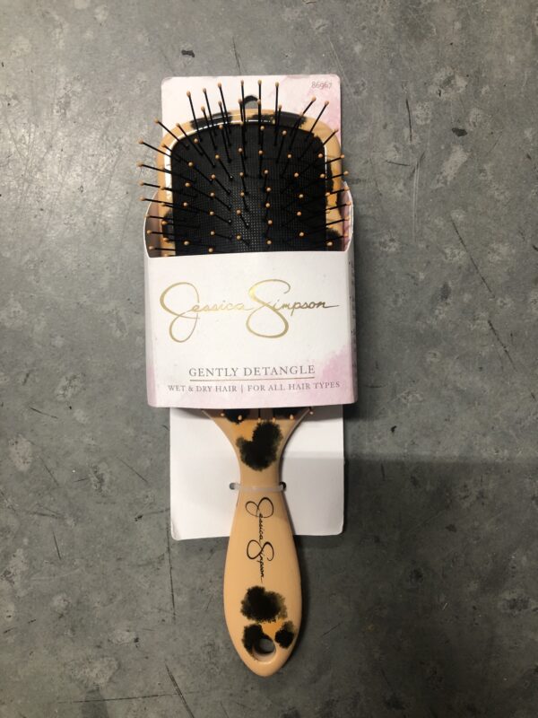 Jessica Simpson gently detangle brush